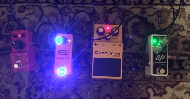 Four Pedals Sharpest 101422 (2)